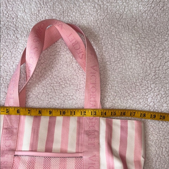 NWOT Victoria's Secret Pink and White Cooler Tote Bag - Picture 8 of 8